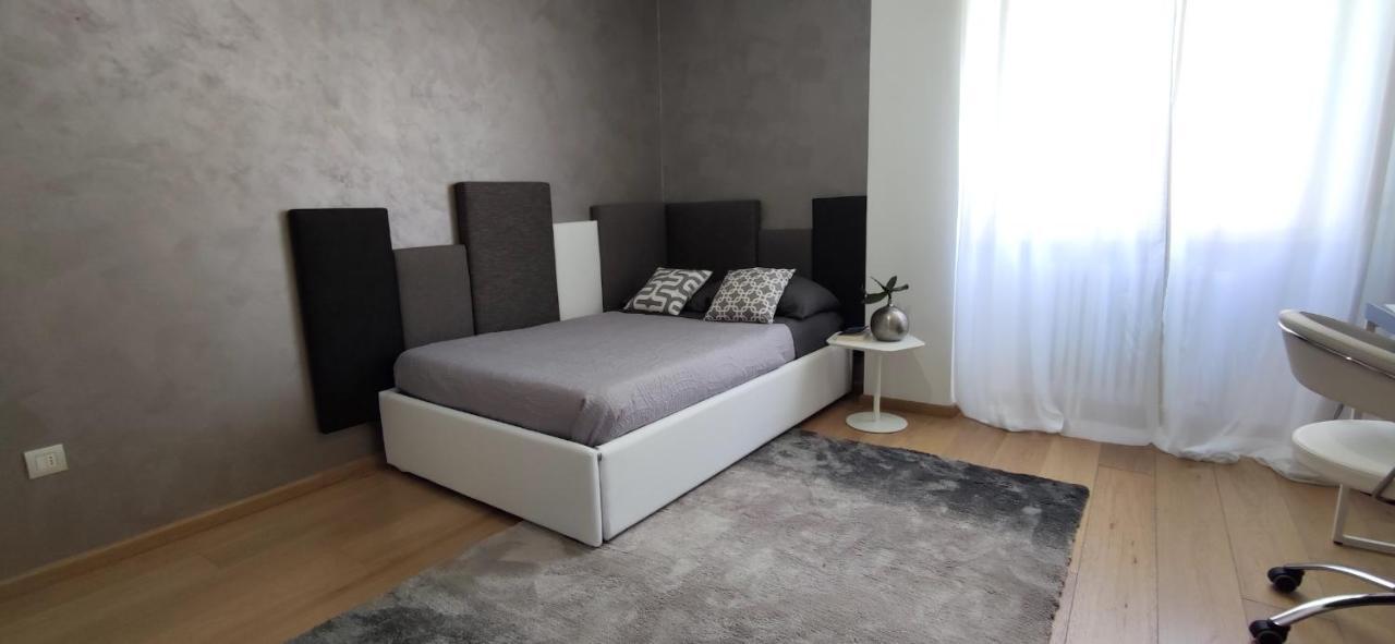Design & Luxury Apartment Верона Екстер'єр фото