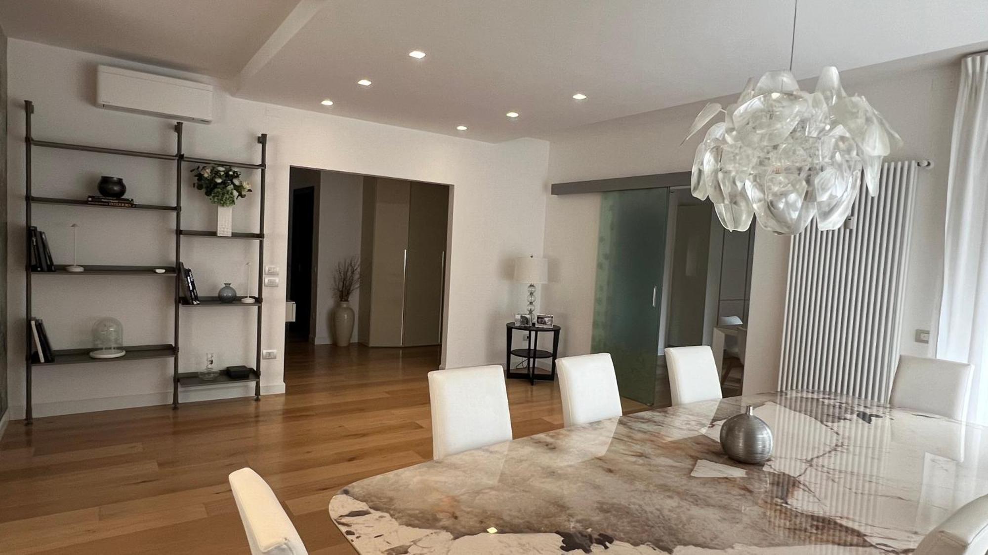 Design & Luxury Apartment Верона Екстер'єр фото