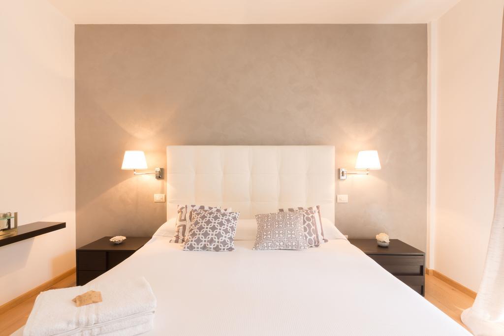 Design & Luxury Apartment Верона Екстер'єр фото